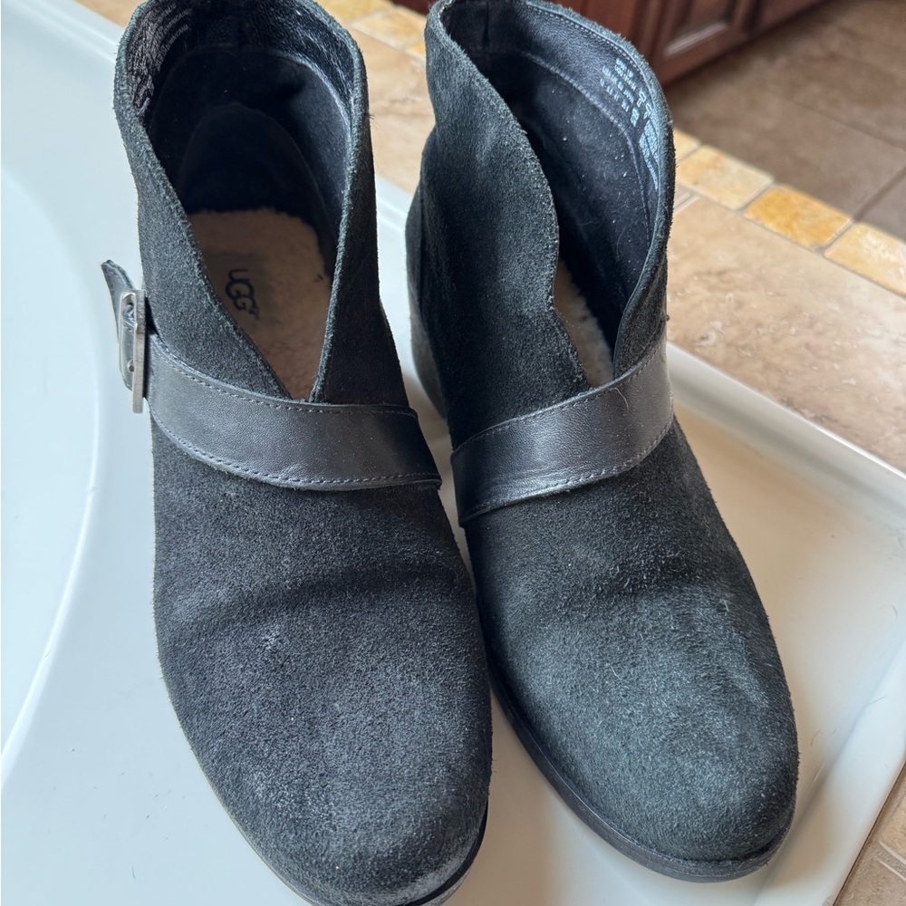 UGG Women's Black Suede Ankle Booties
